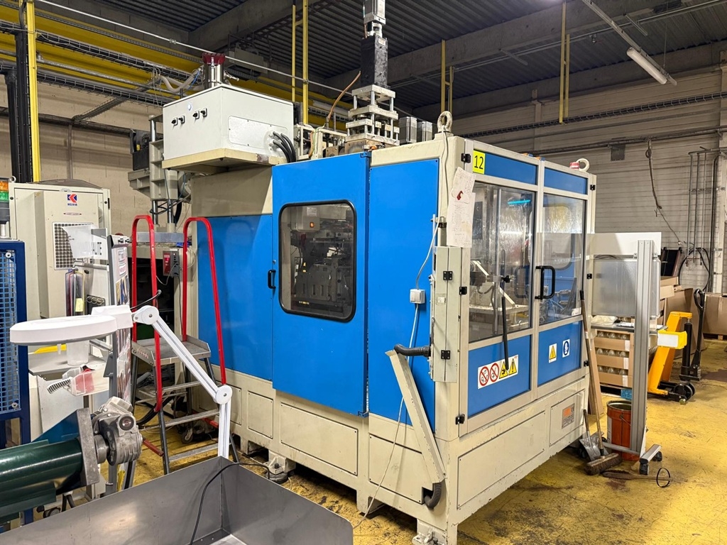 Machine d’extrusion soufflage Magic
